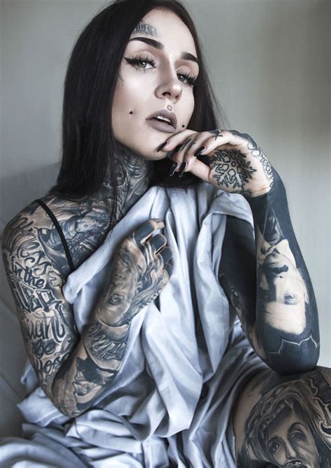 Pin By Caleb Thompson On Monami Frost Monami Frost Female Tattoo Models Girl Tattoos