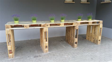 Kinderbett selber bauen mit der anleitung von hornbach: Palettenmöbel Tisch Unique Beistelltisch Aus Paletten ...