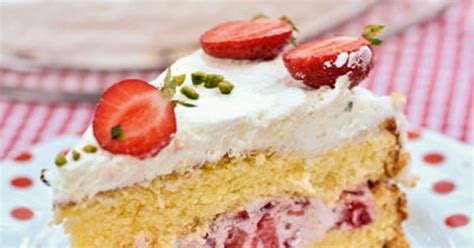 Ein schokoladiger cheesecake mit leckerem keksboden: Erdbeer-Frischkäse-Torte | Rezept (mit Bildern) | Kuchen ...