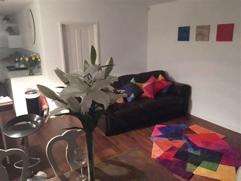 Sonya S After Matisse Rug And Cushions Looking Great In The Home Of A