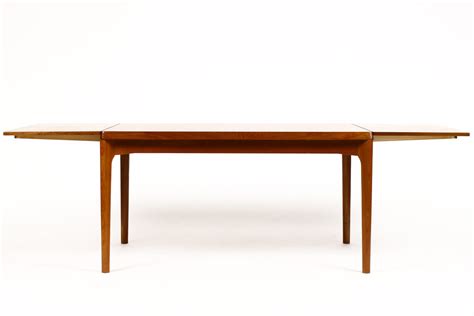 1525 — Danish Modern Mid Century Teak Expandable Dining Table — Rec