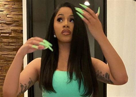 Cardi B Flaunts Her Curves While Showing Off Her Natural Beauty And