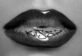 Sexy Lips And Kiss Kisses Myniceprofile