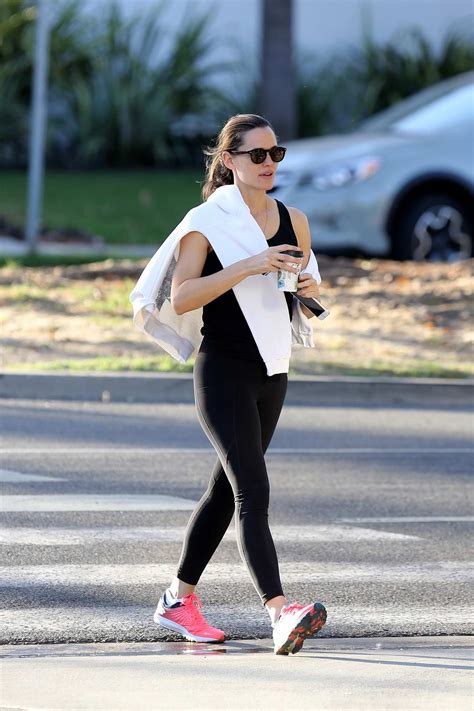 Jennifer Garner Walks Back With A Coffee After Her Workout In Brentwood