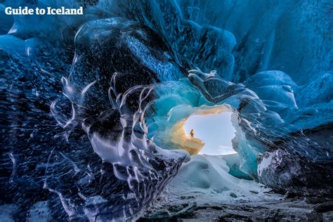 ヨークルスアゥルロゥン発｜氷の洞窟ツアー Guide To Iceland