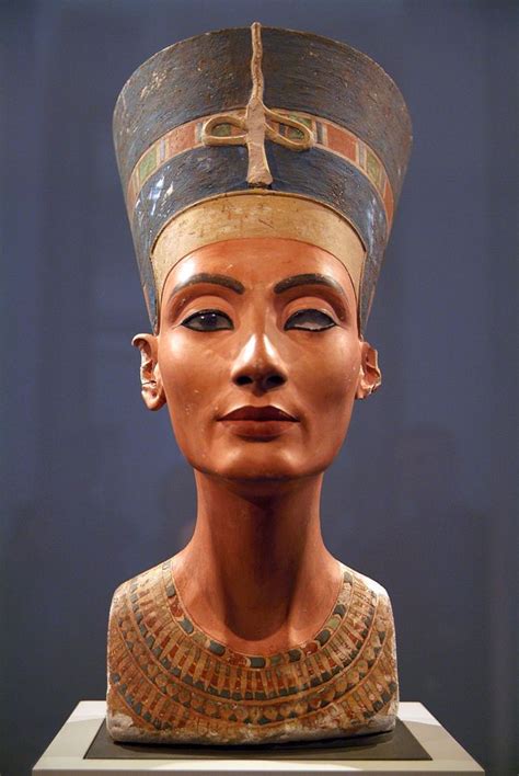 Nefertiti Bust Wikipedia The Free Encyclopedia Nefertiti Bust