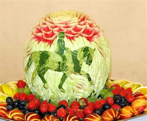 30 Awesome And Creative Watermelon Sculptures Watermelon Art