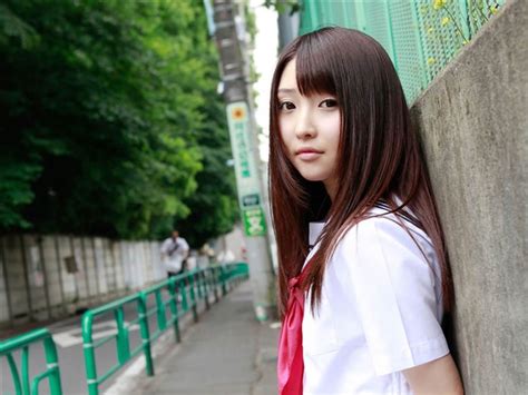 Pure Japanese School Girl With The Beat On The Streets Wallpaper 10 Wallpapers View