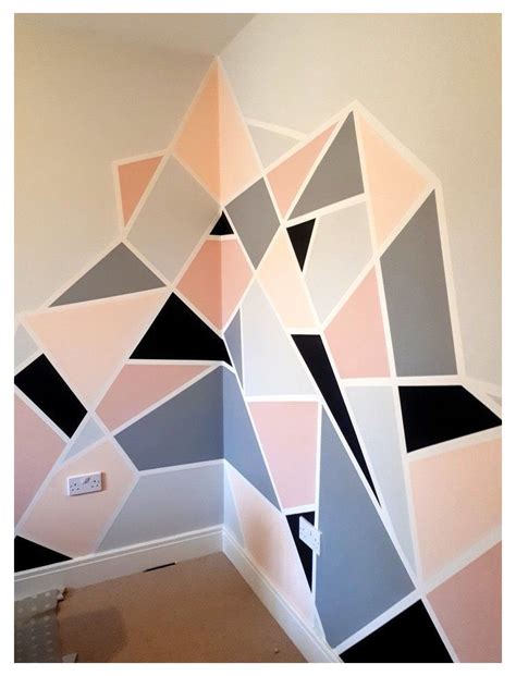 10 Triangle Wall Paint Design