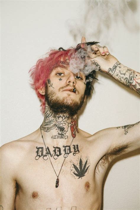 Meet Lil Peep The All American Reject Youll Hate To Love