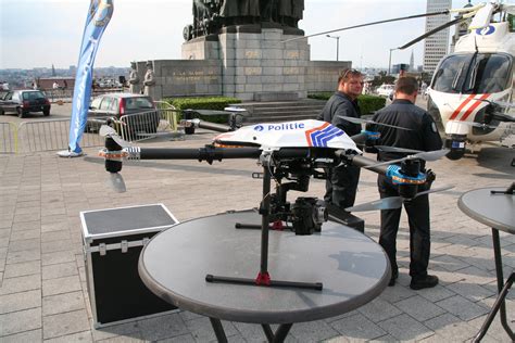 Will Taser Stun Drones Fly With Police Dronelife
