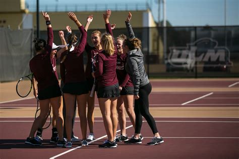 Goals set by ULM women's tennis team puts them on the road to NCAA 