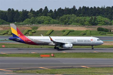 Passenger Opens Asiana Airlines Airbus A321 Door Mid Flight Aerotime