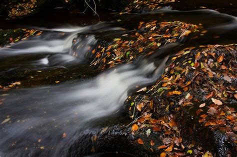 25 Beautiful Autumn Waterfall Pictures The Photo Argus Waterfall
