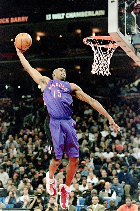 Vince Carter Drake And The Slam Dunk That Changed Toronto Vanity Fair