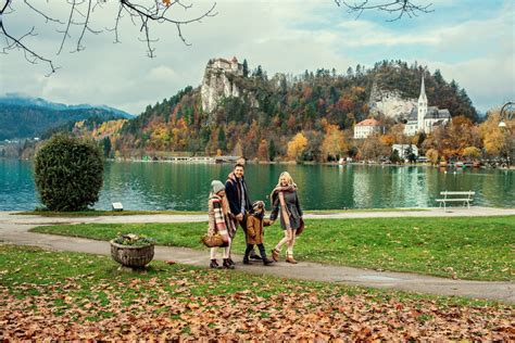 Lake Bled Autumn Leaves Travelsloveniaorg All You Need To Know To