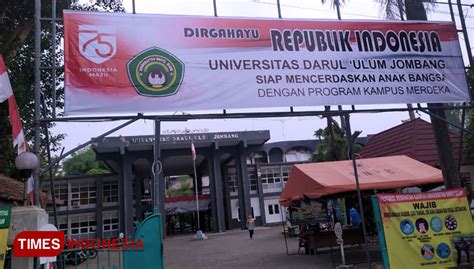 Universitas Darul Ulum Jombang Berikan Tiga Beasiswa Untuk Mahasiswa