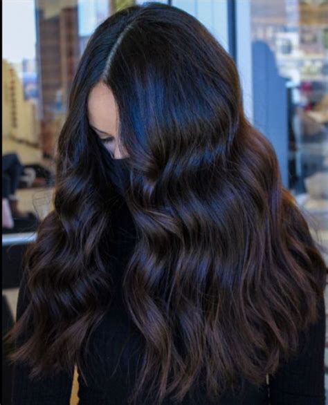 30 Luscious Hairstyles Featuring Dark Brown Hair Color