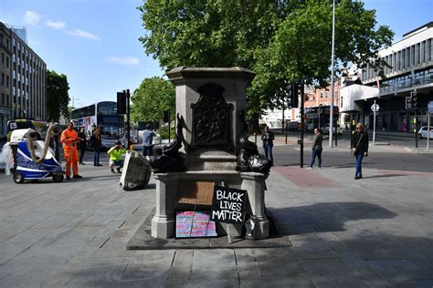 Toppled Slave Trader Statue Lifted Out Of Bristol Harbour