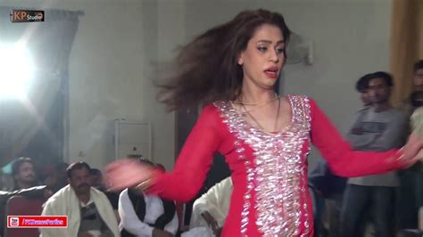 Komal Performing Pashto Mujra Private Party 2017 Youtube