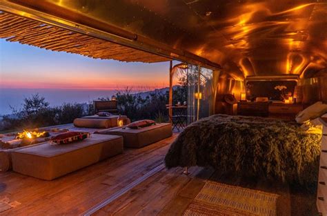 17 Unique Airbnbs In California 2021 Discover Discomfort Romantic Cabin Getaway Romantic