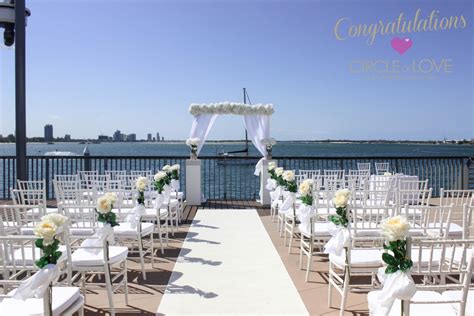 Wedbeach.com is a south padre island beach wedding service provider. Top wedding ceremony locations on the Gold Coast | Hire