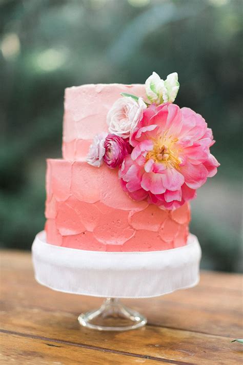 See more ideas about fondant, fondant tutorial, cake decorating tutorials. 25 Buttercream Wedding Cakes We'd (Almost) Kill For (with ...