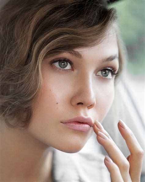 Pin By Jpoppy On Karlie Kloss Makeup In 2020 Beauty Model Beauty
