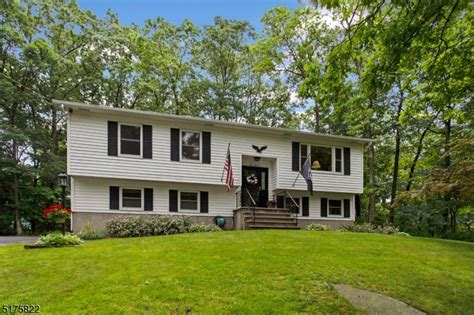 111 Unger Ave Stanhope Nj 07874 Trulia