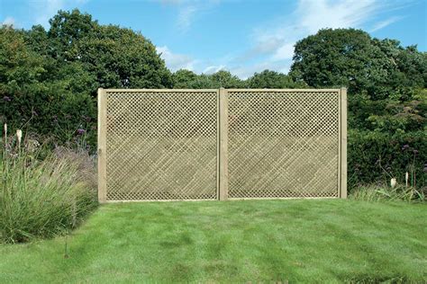 20mm Gap Privacy trellis | Atkinsons Fencing | garden trellis fence