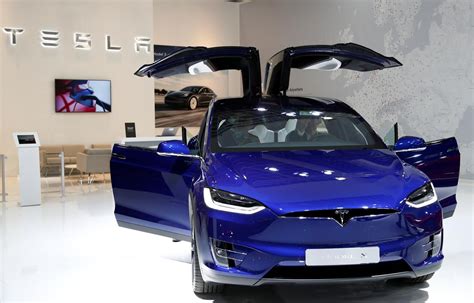 Tesla Avtomobillar Savdosi Boyicha Rekord Ornatdi