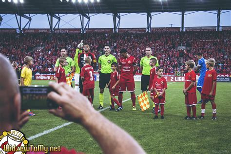Resovia won 2 direct matches.widzew lodz won 2 matches.1 matches ended in a draw.on average in direct matches both teams scored a 1.80 goals per match. Widzew - Resovia 2:1 Miś Uszatek - WidzewToMy - Oficjalny ...
