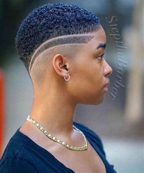 In fact, they can be equally easy to most would assume that only short haircuts are low maintenance, but as the following photos show, there are also cute and quick styles for long and. Pin by Laura on Wigs'n'Things | Super short hair, Taper ...