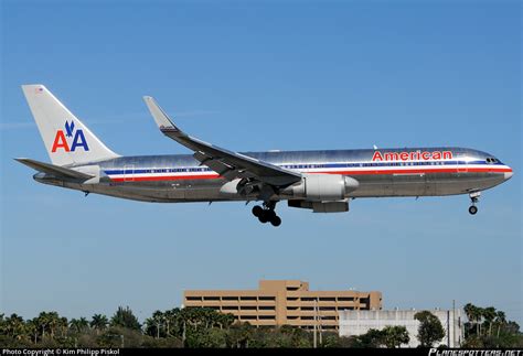 N359aa American Airlines Boeing 767 323erwl Photo By Kim Philipp