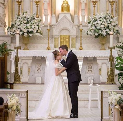 A catholic wedding ceremony has many of the same elements as other christian denominations. Catholic Ceremonies And Nuptial Mass | Wedding Ceremony Guide