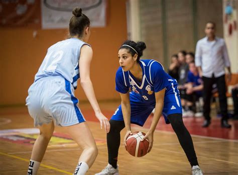 שני מחזורים תוך יומיים בארבעה אולמות בצפון. ליגת העל לנשים בכדורסל: ניצחון דרמטי לעירוני רמת גן על רמת ...