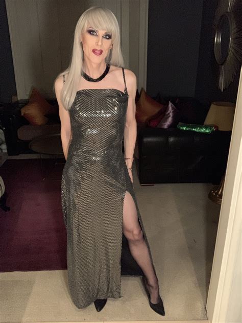 Transgender Feminism Sleeveless Dress Formal Dresses People Style