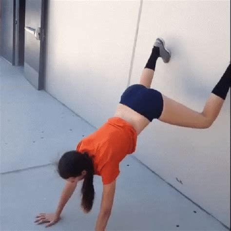 Volleyballgirls Gifs Find Share On Giphy