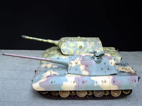 Carro Armato P40 And German E100 Super Heavy Tank Finescale Modeler