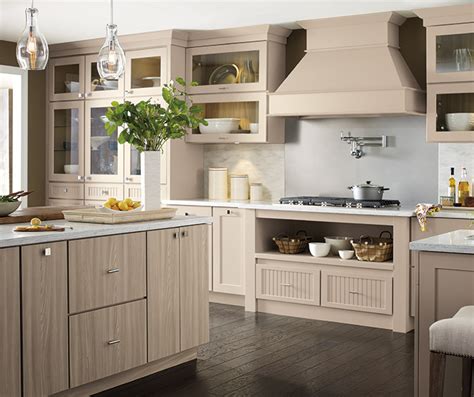 Ensure your kitchen is as functional as it is beautiful with finely crafted cabinetry and intelligent storage solutions. Huxley Cabinet Door Style - Schrock Cabinetry