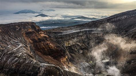 Forged By Volcanoes Kamchatka Offers Majestic Magnetic Wilds The