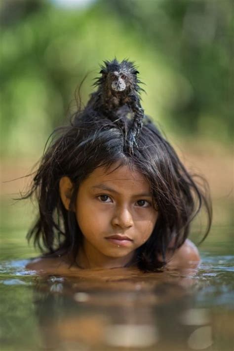 アマゾンの森の先住民と子ザルの強い絆、驚きの物語【知られざる先住少数民族の暮らし】 ナショナル ジオグラフィック日本版 Yahoo