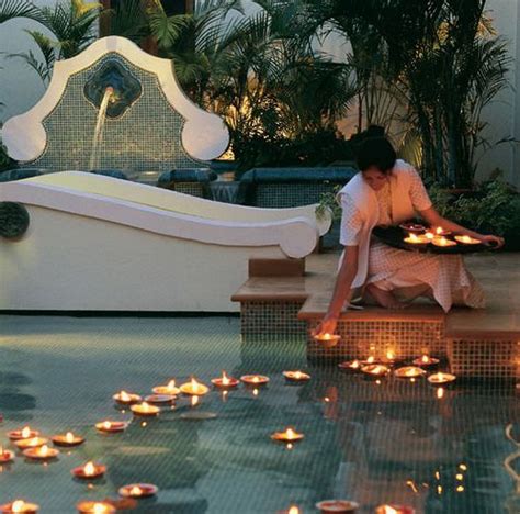 Relaxing Candlelit Pool Floating Candles Outdoor Perfect Vacation
