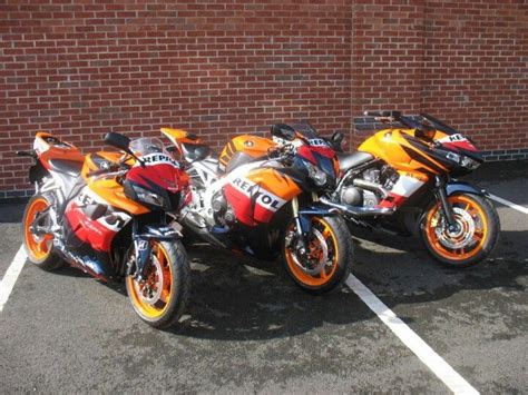 E' già da una settimana che giriamo su strada con le due cbr, maneggevoli, pratiche e friendly anche nell'uso civile…. Repsol hondas- cbr600rr, cbr1000rr, dn-01 | 2 Wheels ...