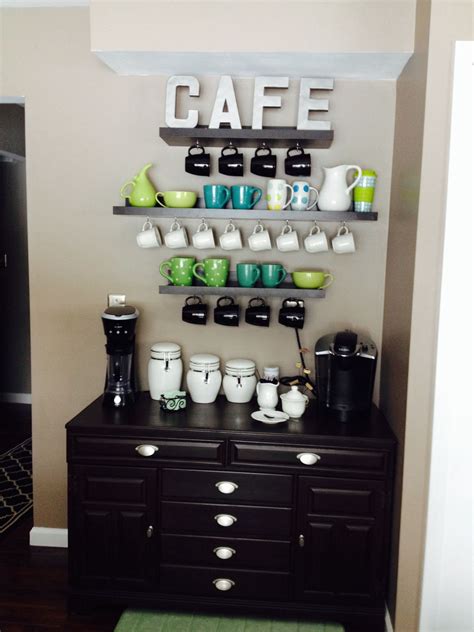 From rolling carts and dressers to open shelves and countertop corners, there are so many different places in wake up and enjoy your favorite drink with these clever coffee station ideas. 1000+ images about kitchen | coffee station on Pinterest ...