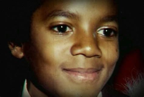 Michael Jacksons Short Profile King Of Pop Michael Joseph Jackson