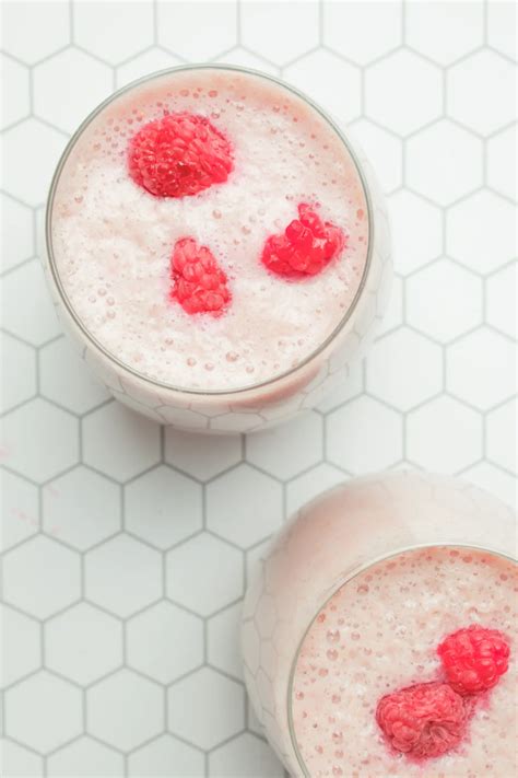 This Banana Raspberry Smoothie Is Made With Three Ingredients And Takes