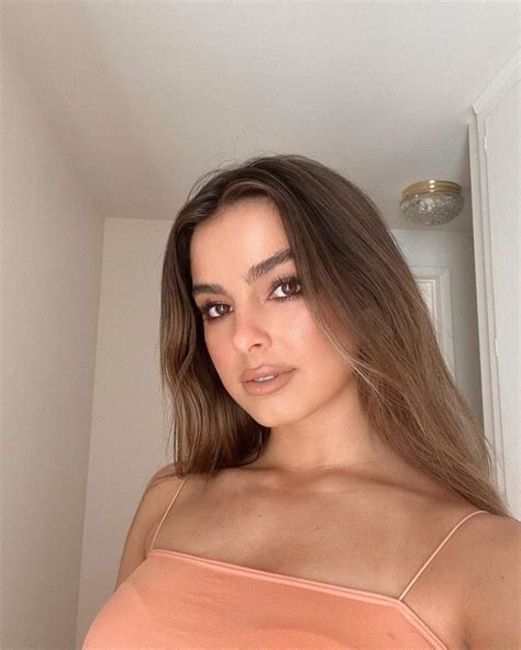Addison Rae Wiki Biography Age Height Net Worth Siblings Facts