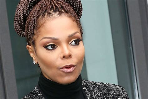 Janet Jackson Reportedly Facing Throat Cancer Scare