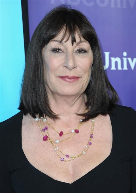 Anjelica Huston I Would Love To See Her In A Future Ahs Season Could